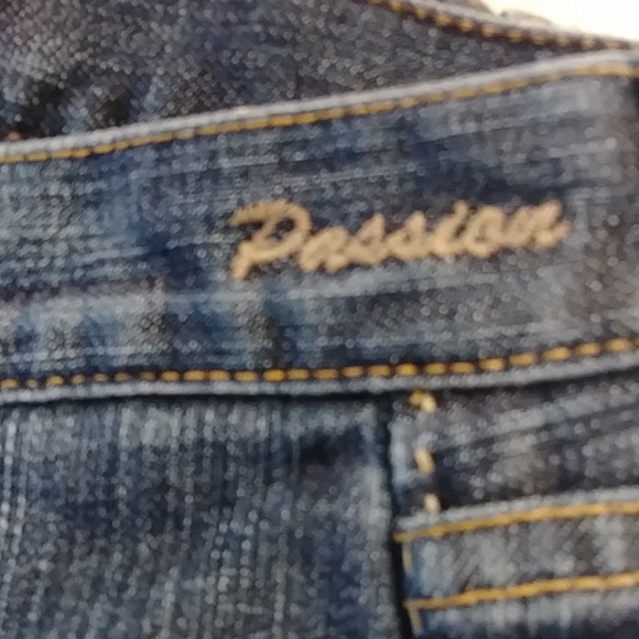 Gold Sign Girls Jeans - Picture 7 of 8